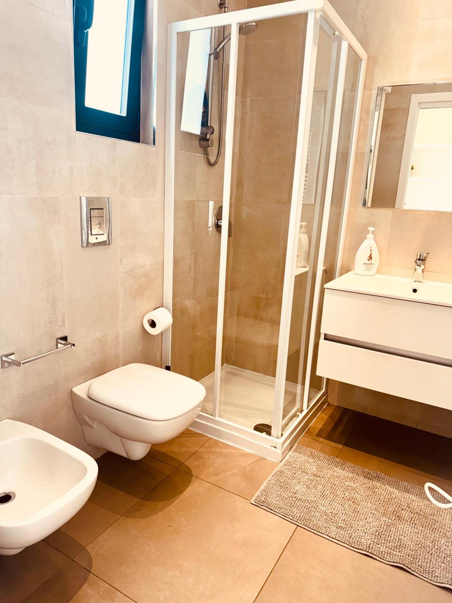 Futura Exclusive Suite 2 باري المظهر الخارجي الصورة